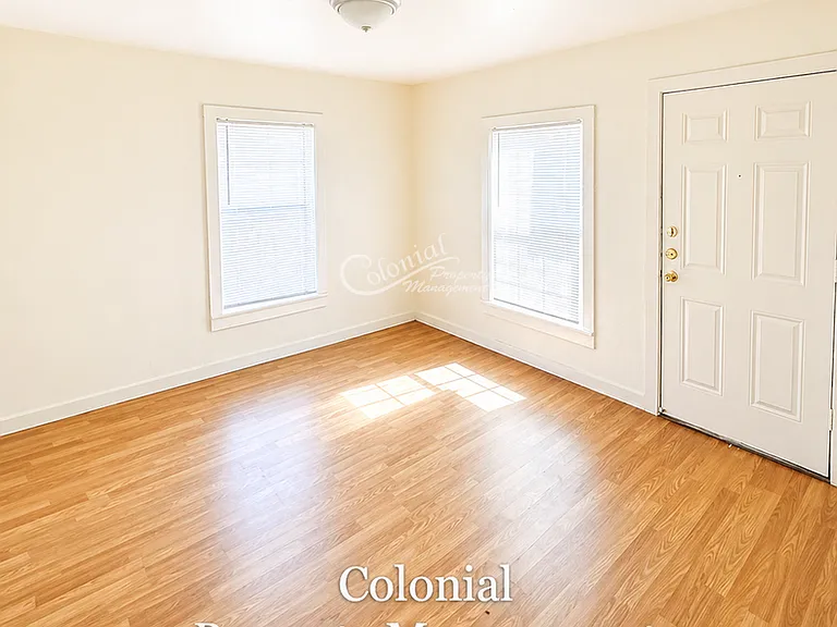 424 W Green Ave — Photo 7
