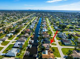 1713 SE 10th St, Cape Coral, FL 33990