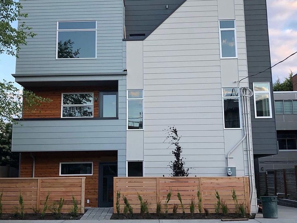 1st image of 2221 NW 62nd St