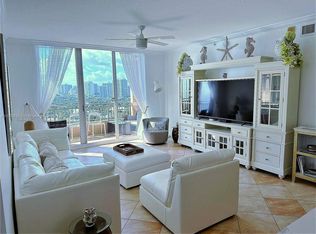 2080 S Ocean Dr #PENTHOUSE 3, Hallandale Beach, FL 33009
