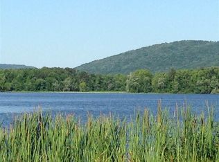 822 Bellefonte Rd, Hollywood, AL 35752