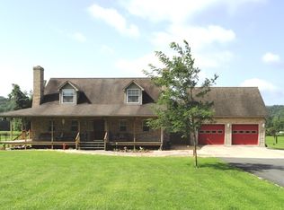 1899 Stoner Creek Rd, Elk Horn, KY 42733