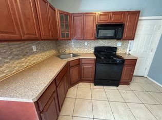 183 W Bigelow St #2B, Newark, NJ 07108