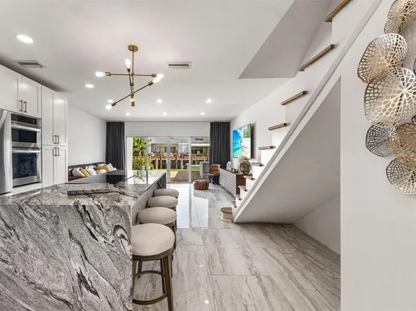 716 Rider Road, Boynton Beach, FL 33435