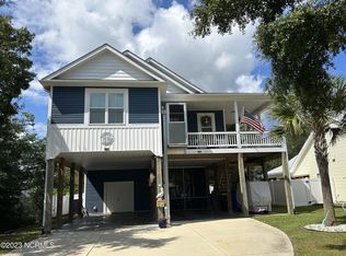 101 NW 5th St, Oak Island, NC 28465
