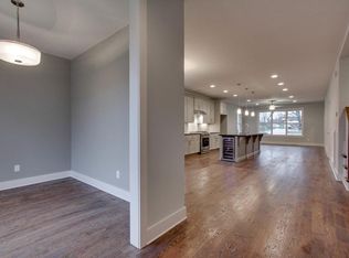 1432 15th Ave S, Nashville, TN 37212