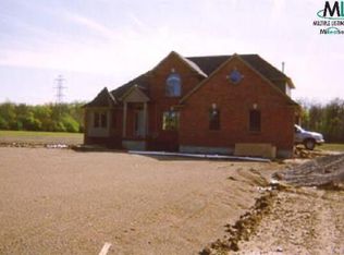 5307 Scotchsettlement, Almont, MI 48003