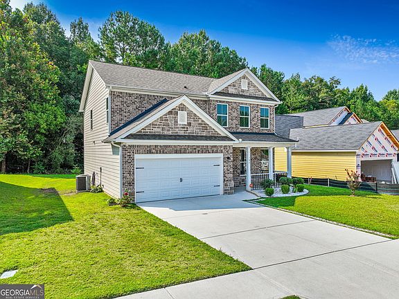 2nd image of 137 Hunts Mill Cir