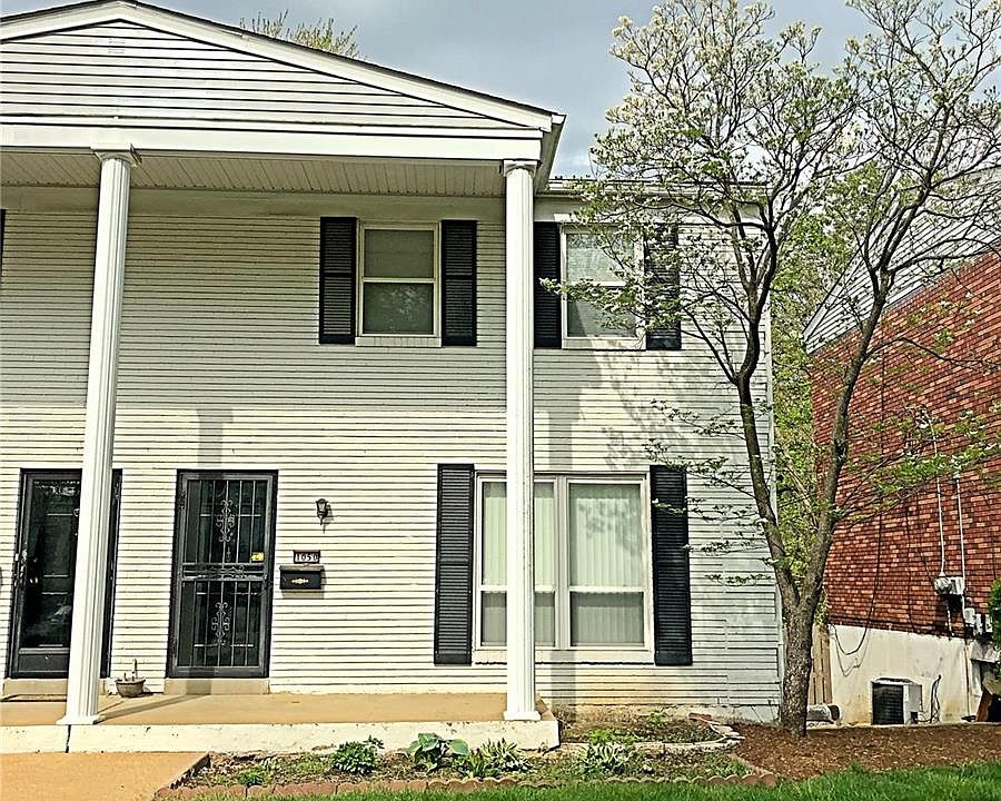 1st image of 1050 Willow Brook Dr