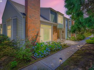 1589 Boca Ratan Dr, Lake Oswego, OR