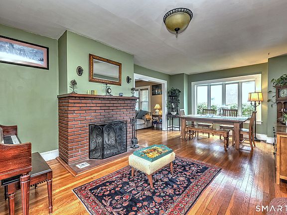 5th image of 48 John Street