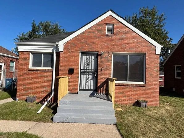 315 Waite St, Gary, IN 46404