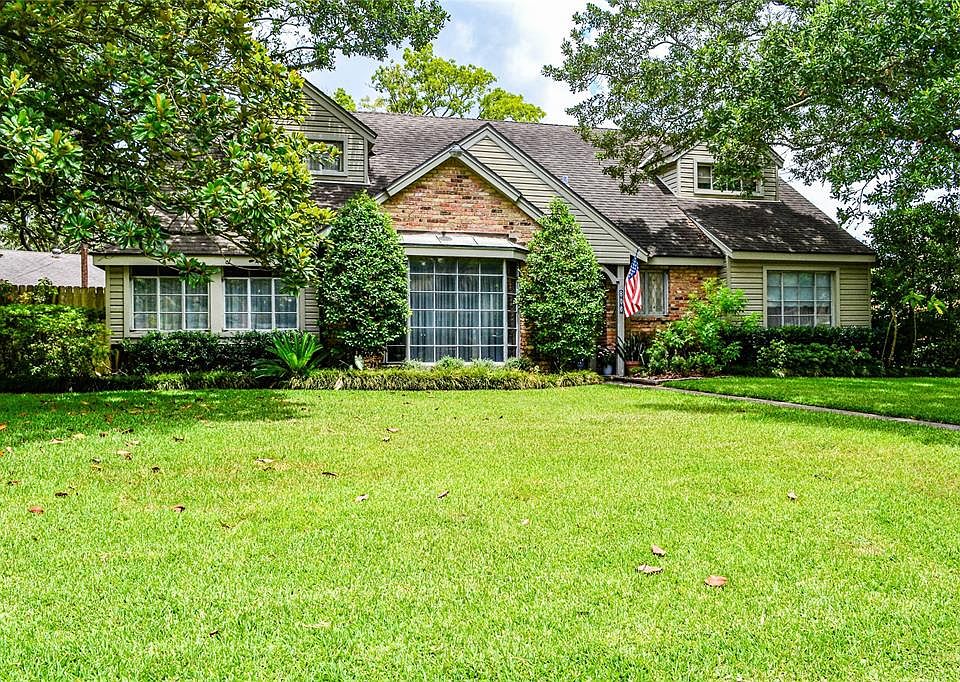 1st image of 806 Frostwood Dr