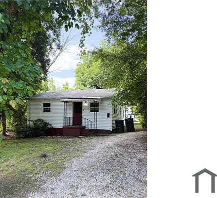 2110 Tuscaloosa St — Photo 1