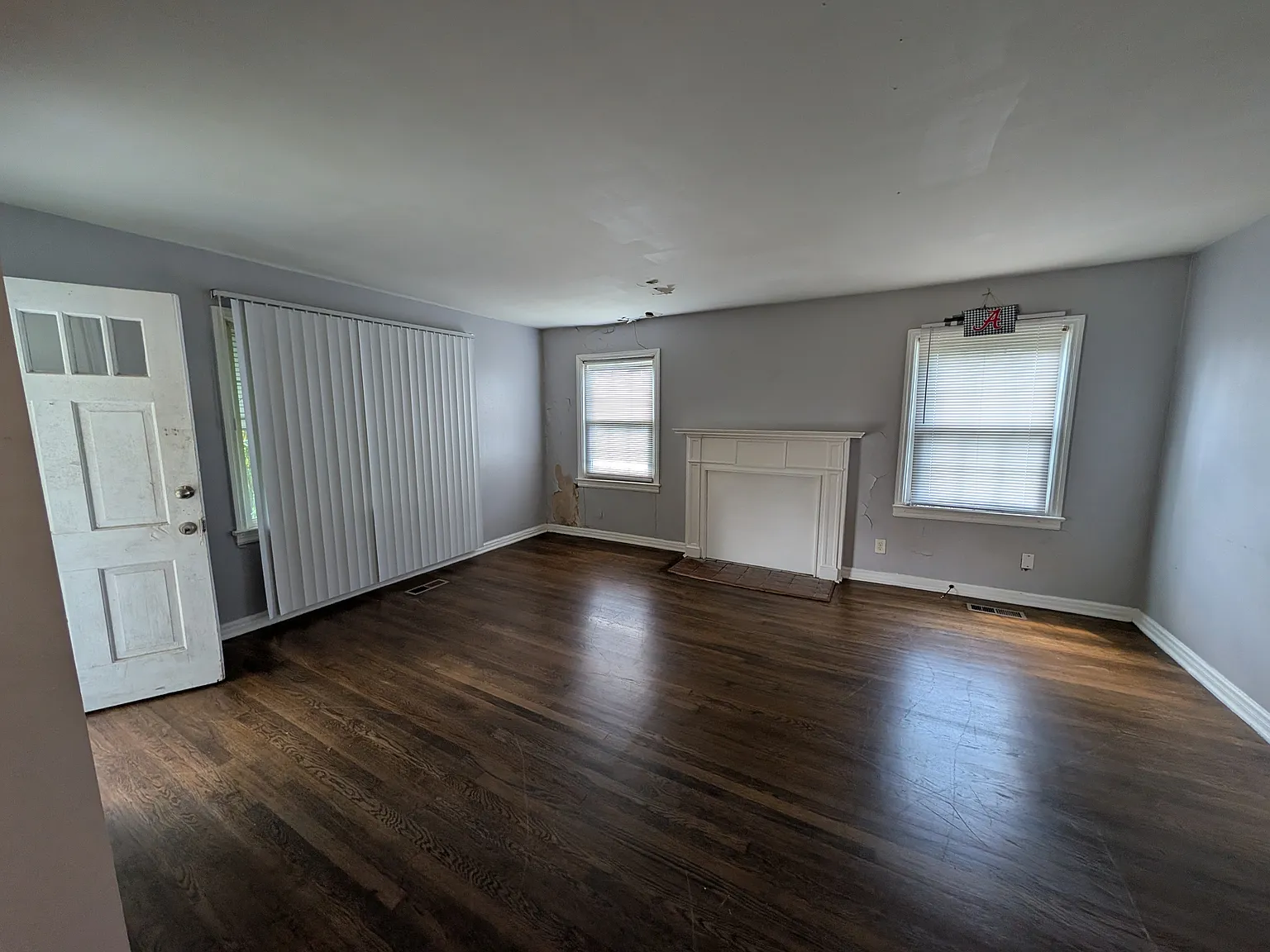 3 bed, 1017 sqft, $950 — Photo 3