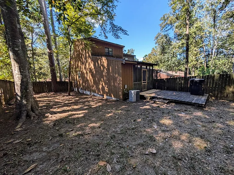 151 Parkbrook Cir #1 — Photo 11