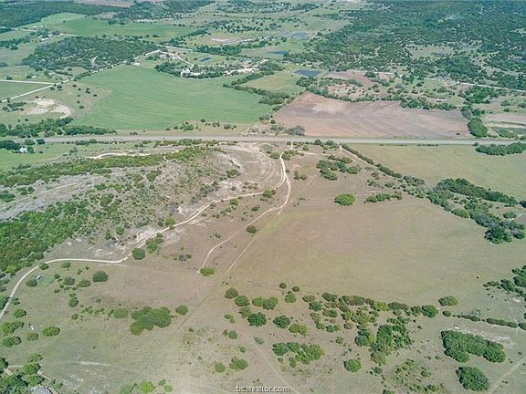 2nd image of 12540 Highway 281 S