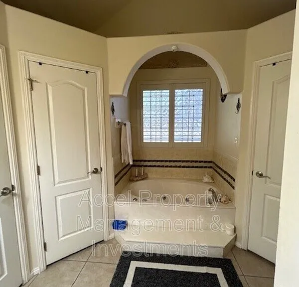 5018 S Hummer Ln — Photo 11