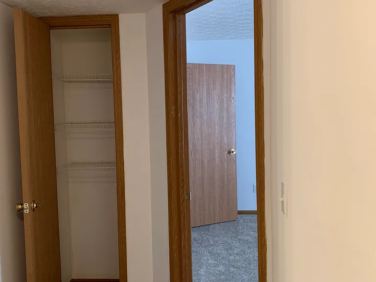 4252 Executive Pkwy #527 — Photo 14