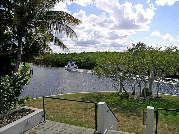 5th image of 5075 La Costa Island Ct