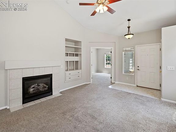 3rd image of 2362 Springside Dr