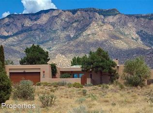 1132 Marigold Dr NE, Albuquerque, NM 87122