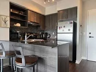 120 Dallimore Cir #827 — Photo 2