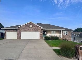 1003 Park Way, Norfolk, NE 68701