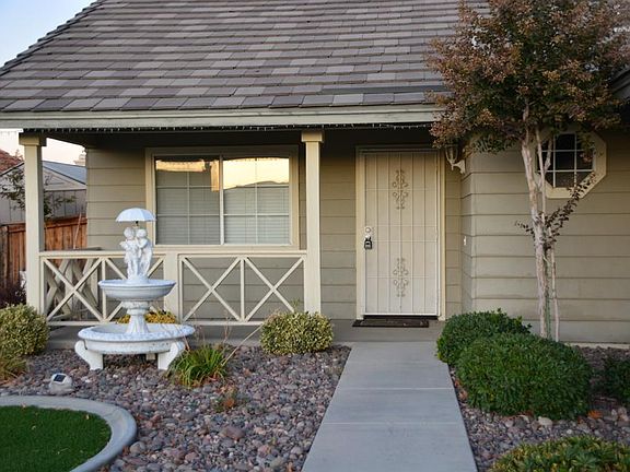 3rd image of 15621 Amber Pointe Dr