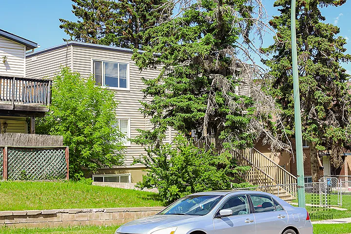 1832 27th Ave SW — Photo 8