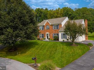 307 Lynne Pl, Chester Springs, PA 19425