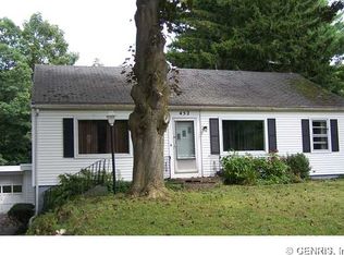 452 Forest Dr, Webster, NY 14580