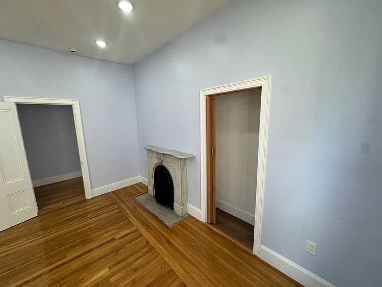 138 Jewett St #1 — Photo 16