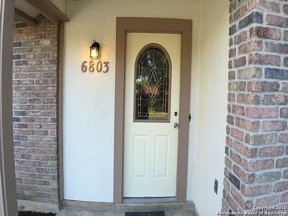 3rd image of 6803 Timberhill Dr