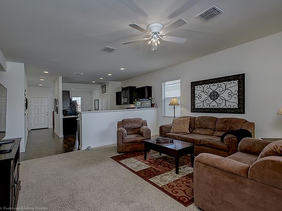 5th image of 4113 S 81st Gln