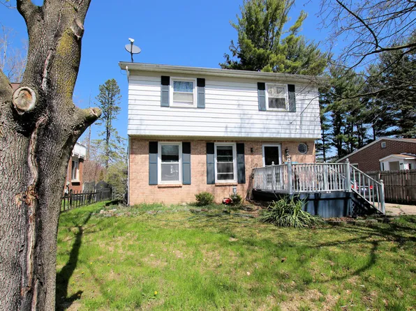 723 W Bond St, Hastings, MI 49058