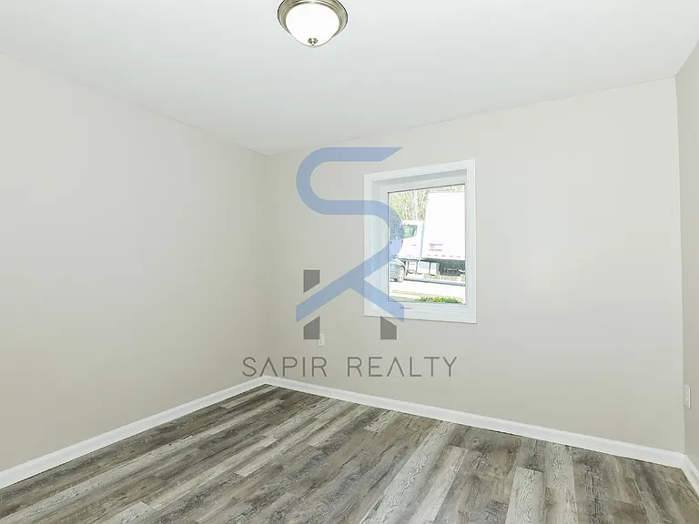 166 Anderson Ave NW #B13 — Photo 6