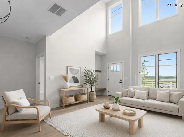 102 N Bryggen Pl, Sioux Falls, SD 57107