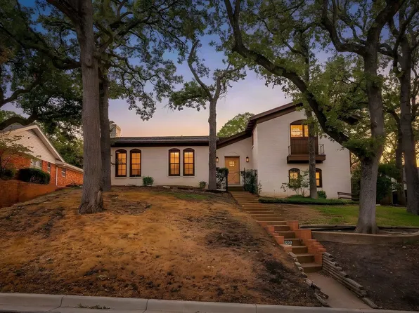 1500 Cienegas Cir, Fort Worth, TX 76112