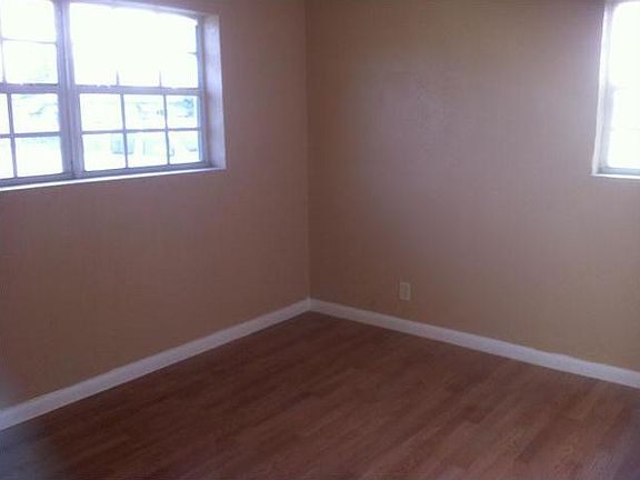 5th image of 1206 NW 19th St