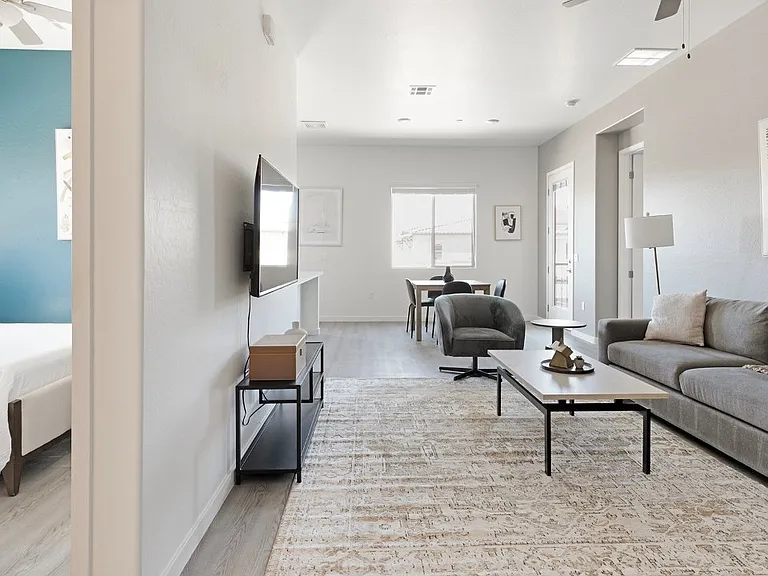 Linda Vista Luxury Rentals — Photo 20