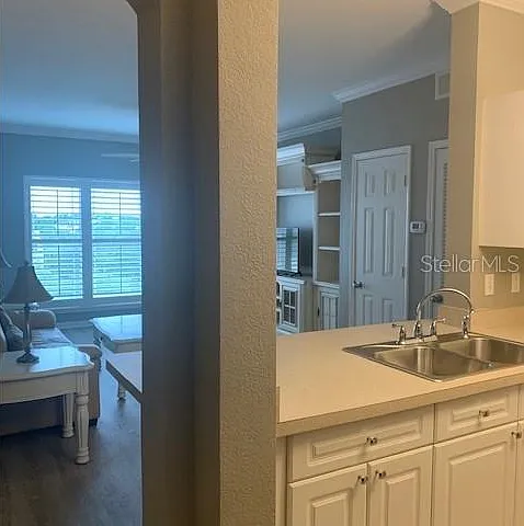 1 bed, 1.0 bath, 660 sqft, $1,600 — Photo 4
