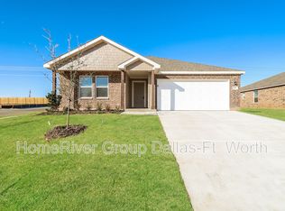 601 Jameson St, Springtown, TX 76082