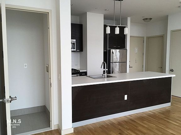 4th image of 23-10 41st Ave #5H
