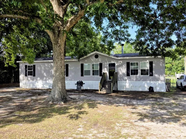 2328 Sims Reach Rd., Kingstree, SC 29556