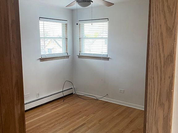 5th image of 5600 S Narragansett Ave #3W
