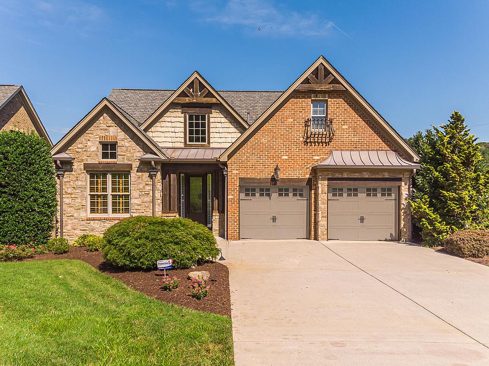 1st image of 172 Turnberry Cir