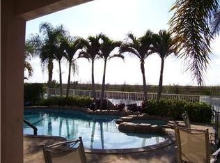 978 Lavender Cir, Weston, FL 33327