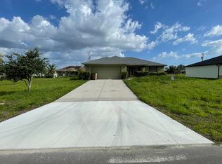 322 NE 14th St, Cape Coral, FL 33909