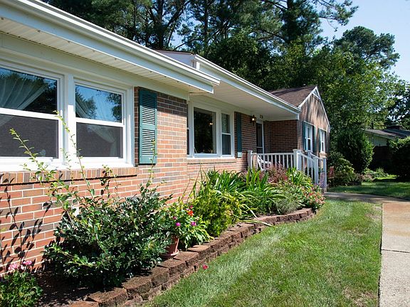 5th image of 3228 Queensbury Dr #1936